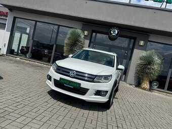 Volkswagen Tiguan 2,0 TDI 130kW R-LINE 4X4 LED PANO DPH