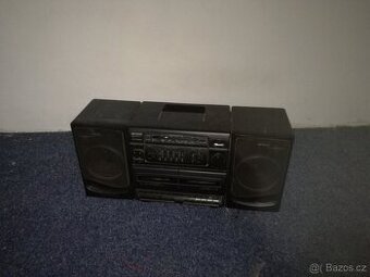 AIWA dvoukazetový radiomagnetofon Magic CENA 200,KČ.
