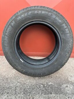 Celoroční pneumatiky Michelin 215/65R/16C