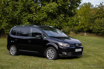 VW Touran STYLE, 2.0 TDI 103kW, 2012, 7 míst