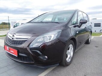 Opel Zafira Tourer 2.0 CDTi, 96 kW, Aut. Klima, 7. Míst