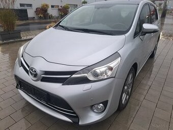 Toyota Verso 2.2 D, Automat. 110 KW, 7 mist.