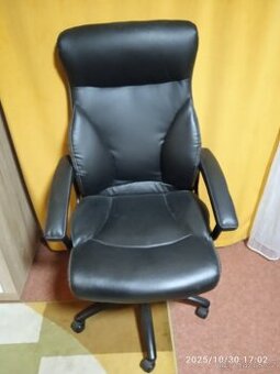 Kancelářské kreslo