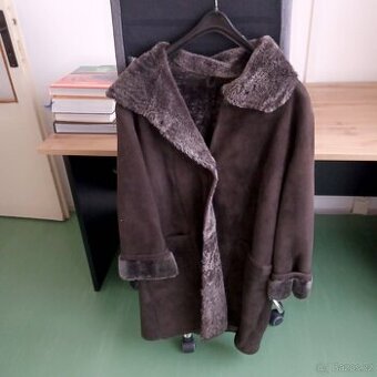 Tmave hnedy damsky kozich