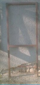 Konstrukce-rám na stojící reklamní plocha, cedule,billboard