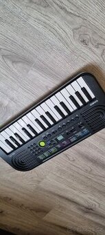 Elektronické klávesi Casio