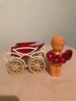 Retro mini kočárek Igra, panenka