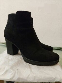 Prodávám dámské boty za nízku cenu vel 41