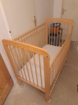 Buková dětská postýlka Scarlett