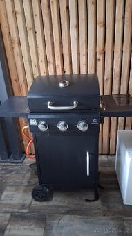 Zahradní plynový gril