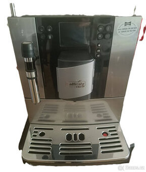 Kávovar Caffitaly zdarma s oběrem kapslí