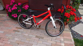 Kolo Woom 4 červené