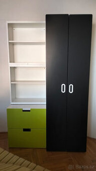 Černá dětská skříň  Stuva z Ikei