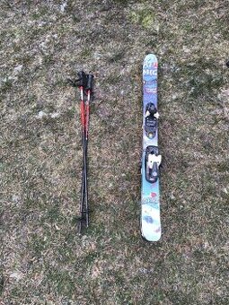 Dětské sjezdové lyže Atomic spike 110cm + hůlky