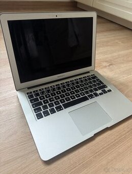 MacBook Air 13" (2017), Intel i5, 8 GB RAM