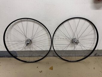 Campagnolo Super Record 24d × Ambrosio Synthesis 24d