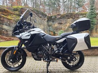 KTM 1290 Super Adventure S - TOP STAV + VÝBAVA 279.000,- Kč