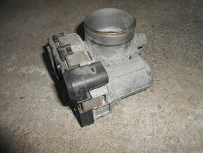 VW škrtící klapka 1.4FSi 1.6FSi A3 Octavia Golf 03C133062A