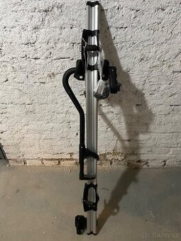 Střešní nosiče kol, příčníky a patky Thule - Škoda Octavia 3