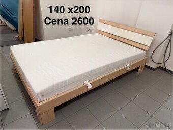 Postel s matrací 140х200