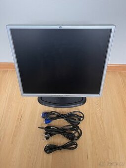 Monitor HP L1955 (19", TFT LCD)
