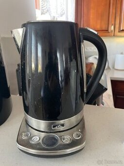 Rychlovarná konvice ETA