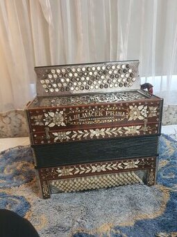 Unikátní chromatická harmonika Josef Hlaváček