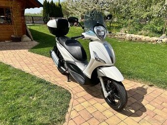 Piaggio Beverly 350