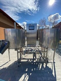 PIVOVAR: Varna, chladič, kvasné kádě,...