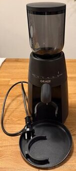 Mlýnek na kávu Graef CM 702 TOP STAV