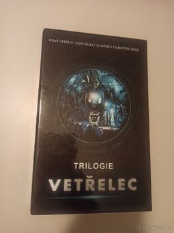 Knižní trilogie Vetřelec