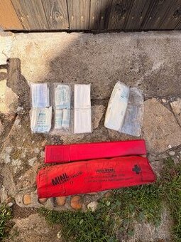 Trojuhelník do auta