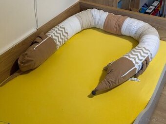 BENLEMI Bavlněný mantinel do postýlky Jezevčík