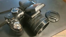 Ultrazoom Fujifilm Finepix S4500