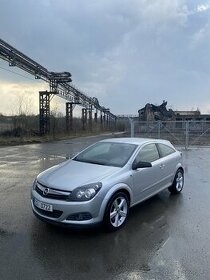 Opel Astra H GTC coupe 1.9cdti 88kw 2006 - 1
