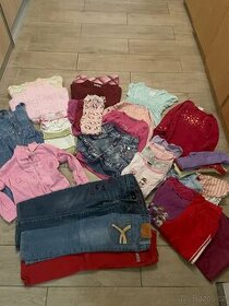 balík oblečení pro holčičku - 39 kusů