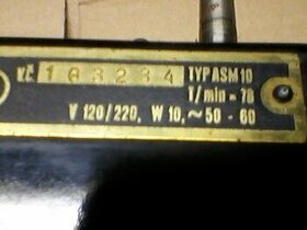 elektromotor starý retro gramofón 78 ot.