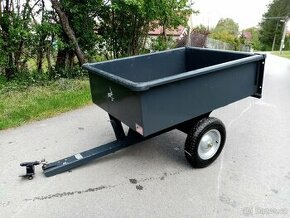 Přívěsný vozík za zahradní traktůrek