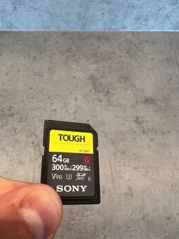 SONY TOUGH 64GB G