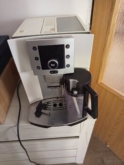 DeLonghi Perfecta cappucino