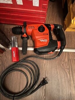 Hilti te 30 ATC AVR kombinované kladivo + Hilti vrtáky