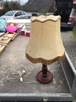 Starožitná lampa