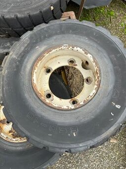 Kola 6.50-10 a 23x9-10