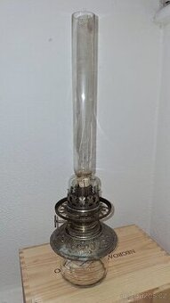 Starožitná vídeňská petrolejová lampa
