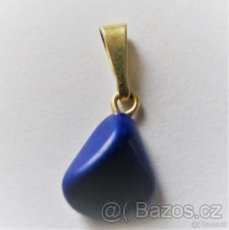 Zlatý přívěsek s lapisem lazuli