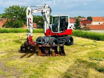 Kolové rypadlo Takeuchi TB295W 2PB