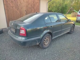 Škoda Octavia 1