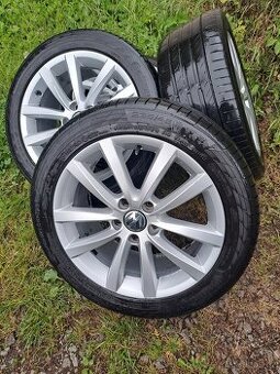Alu kola 5x112 originál VW 235/45 R17