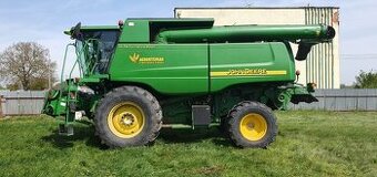 Sklízecí mlátička John Deere 9800I STS - 1