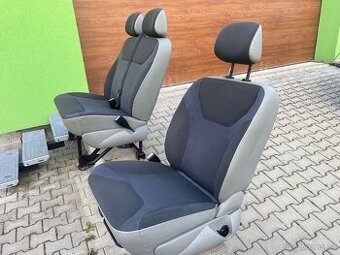 Opel Vivaro Renault Trafic